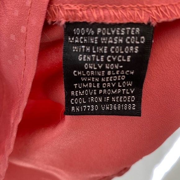 Mossimo Women's Blouse - EUC - Size Large - Picture 5 of 7